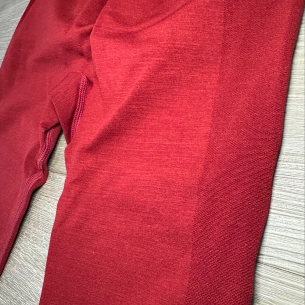 Snatched Leggings Scarlet Red High Waisted Scrunch Seamless High Compression - Picture 8 of 8
